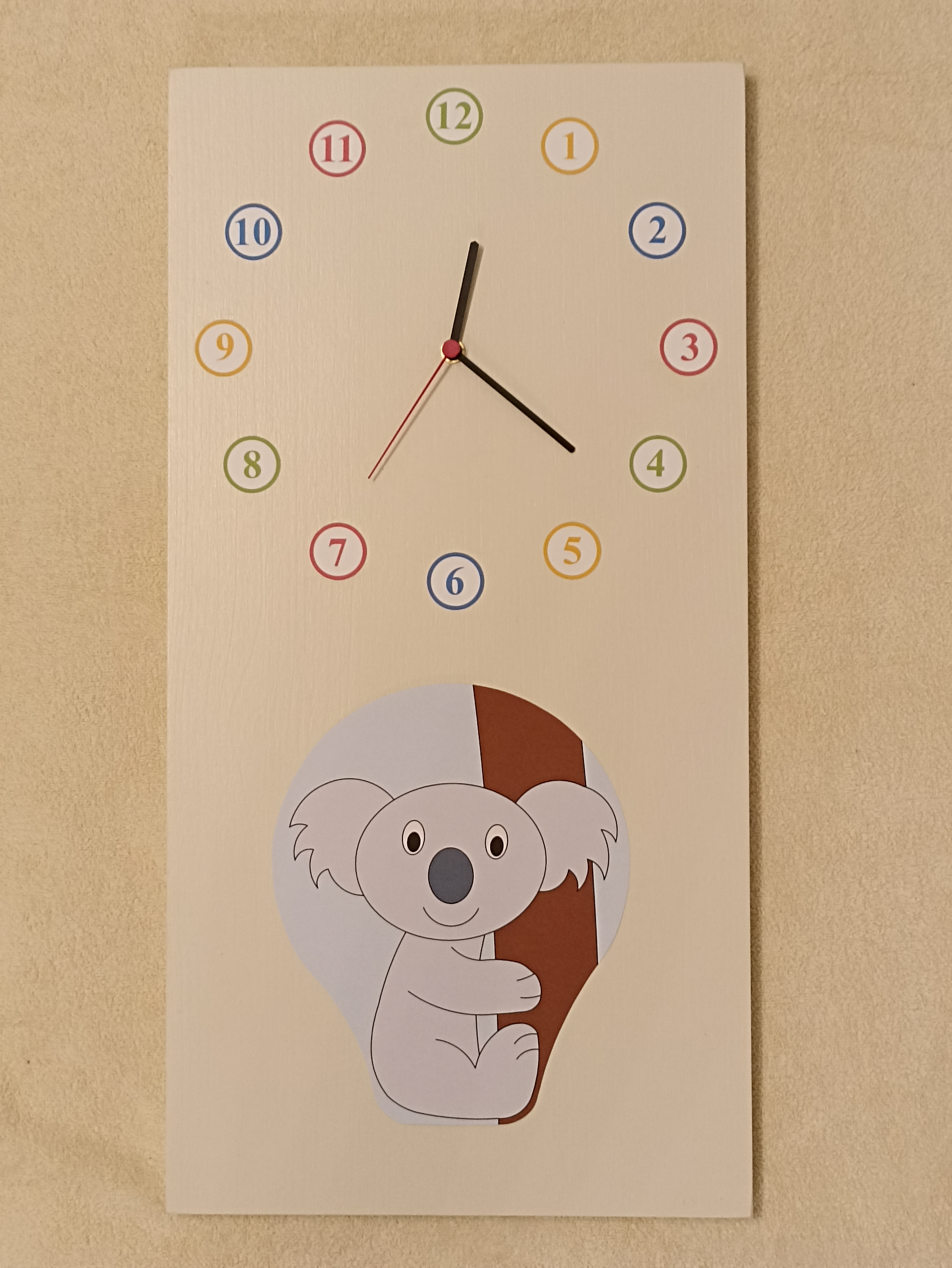 Dřevěné hodiny s obrázkem - Koala